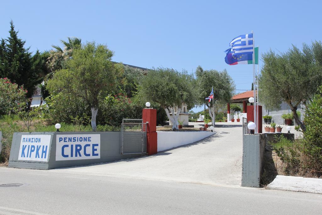 Appartamento Circe Pansion Lixouri Esterno foto